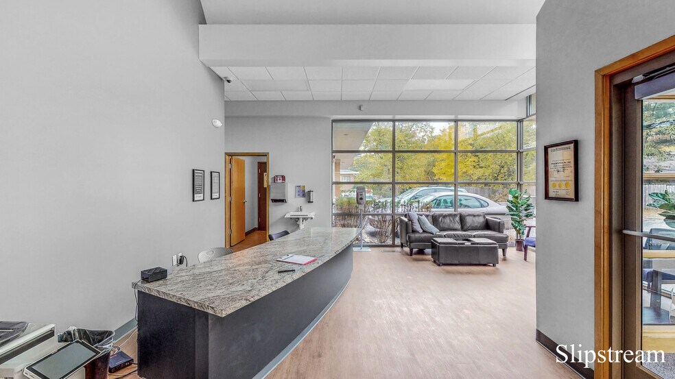 More Photos Of 1416 44th St SW, Wyoming Medical For Sale