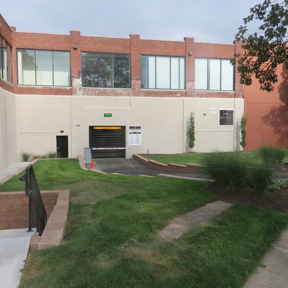 More Photos Of 285 Nicoll St, New Haven Office For Lease