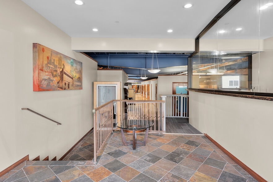 More Photos Of 122 Sheldon St, El Segundo Loft Creative Space For Sale