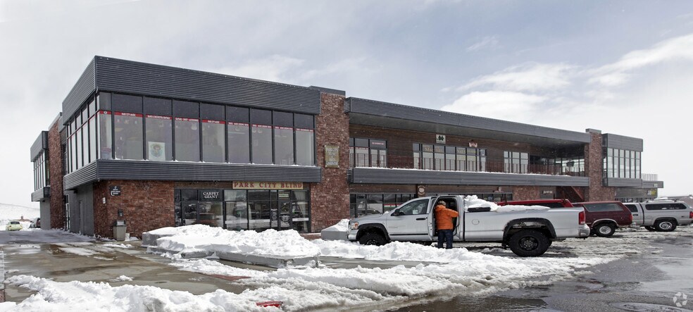 More Photos Of 1612 W Ute Blvd, Park City Freestanding For Lease