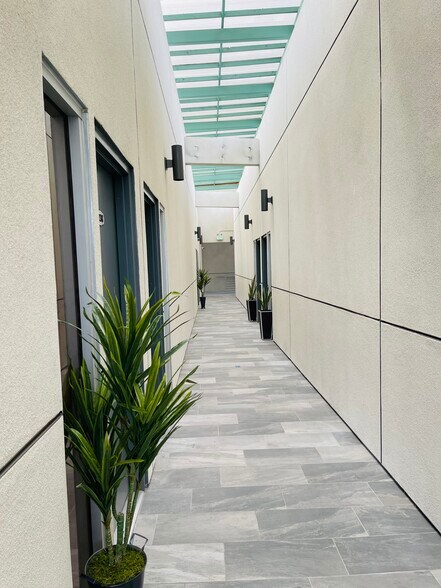 More Photos Of 550 W Garvey Ave, Monterey Park General Retail For Lease