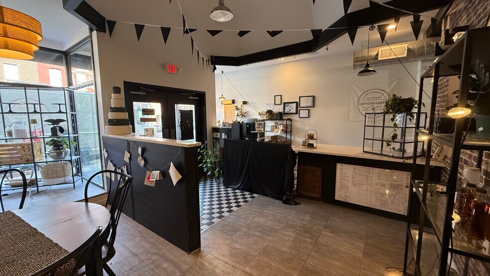 More Photos Of 100 Northampton St, Easton Apartments For Lease