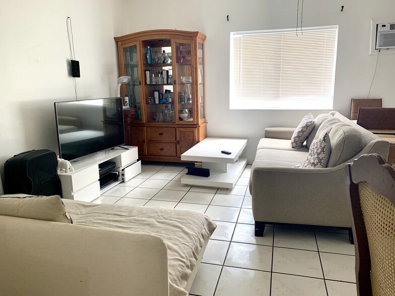 More Photos Of 1924 SW 9th St, Miami Apartments For Sale