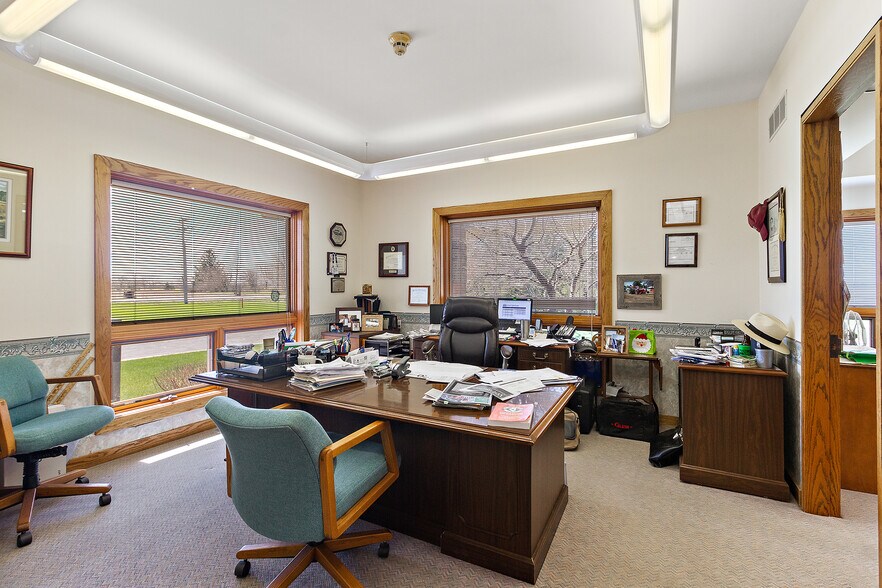 More Photos Of 10808 W Monee Manhattan Rd, Monee Office For Sale