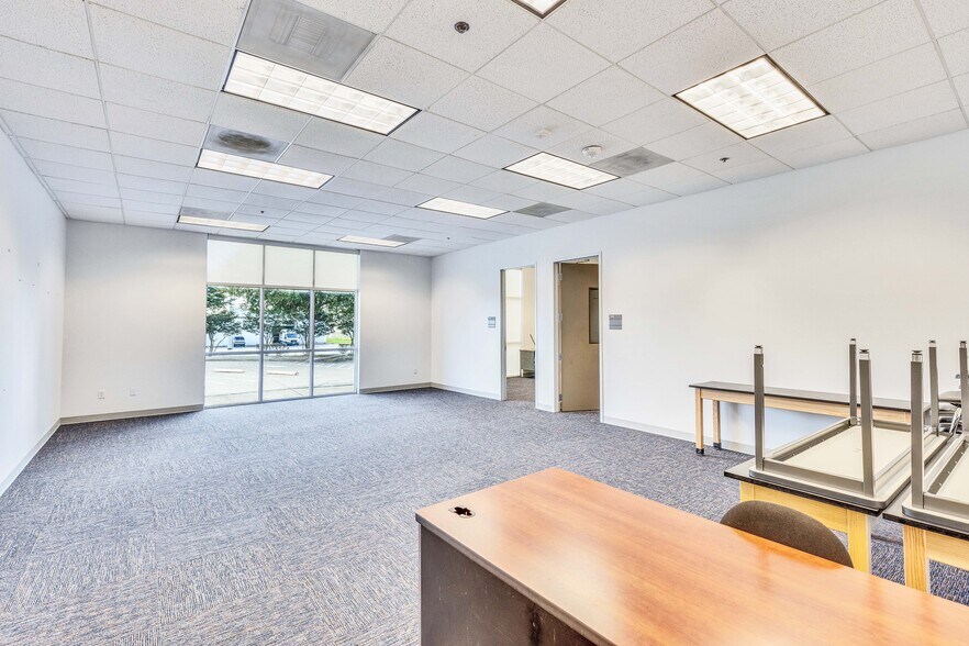More Photos Of 9100 Hwy 290 E, Austin Research And Development For Sale