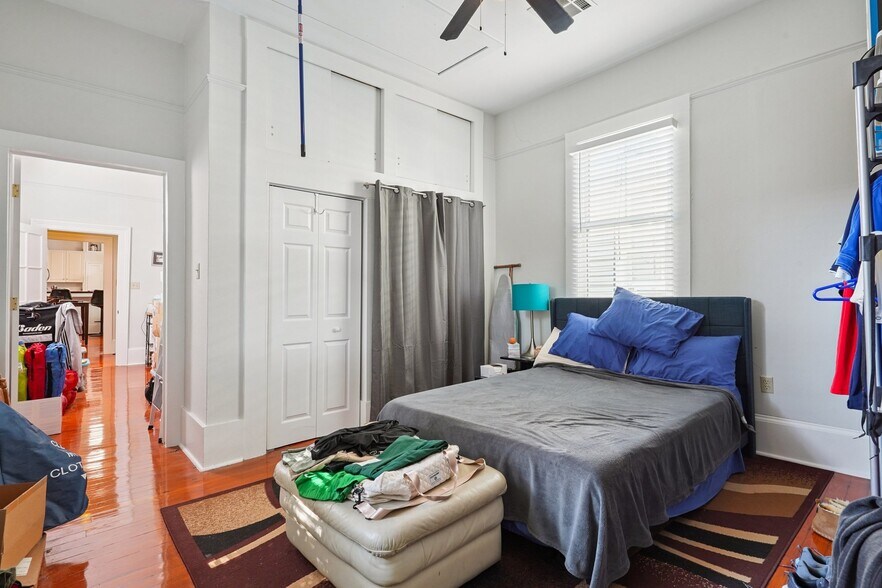 More Photos Of 4705 Iberville St, New Orleans Office For Sale