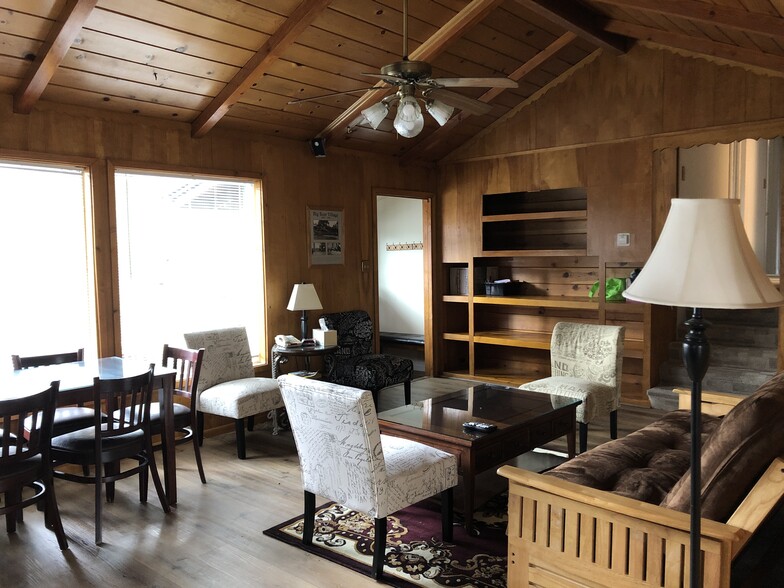 More Photos Of 39756 Big Bear Blvd, Big Bear Lake Hotel For Sale