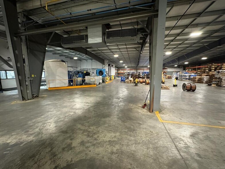 More Photos Of 8 Baldwin Dr, Branford Manufacturing For Lease