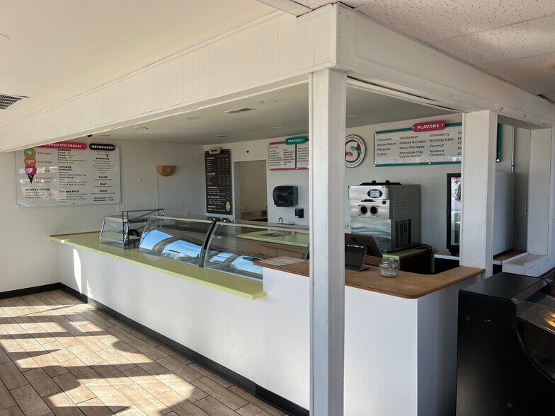 More Photos Of 250 Main St, Limon Hotel For Sale