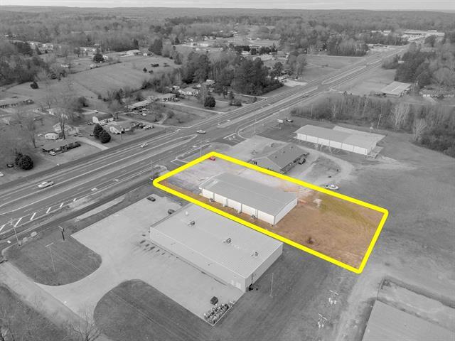 More Photos Of 1814 George Wallace Hwy, Russellville Storefront Retail Office For Lease