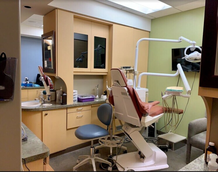 More Photos Of 2480-2482 Mission St, San Francisco Medical For Lease