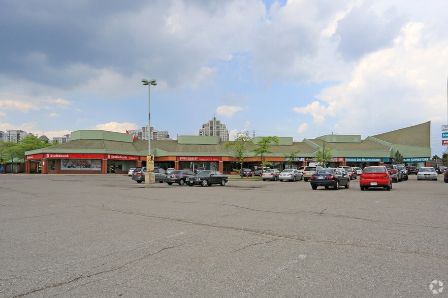 Primary Photo Of 7700 Bathurst St, Vaughan Freestanding For Lease