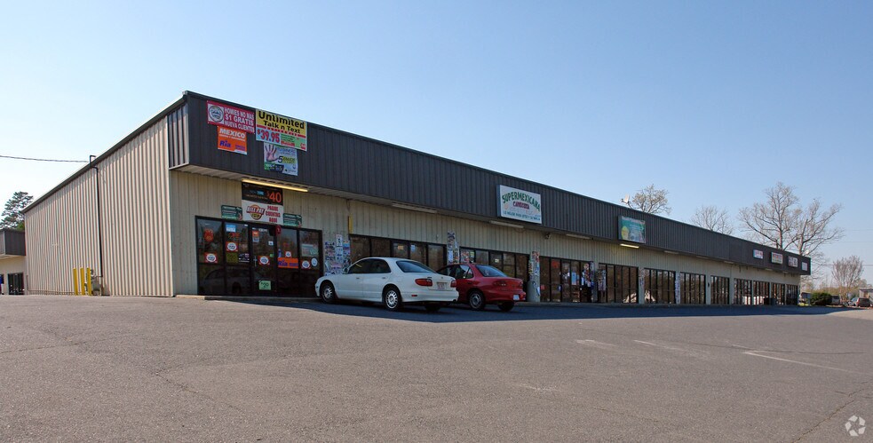 More Photos Of 2419 N Fayetteville St, Asheboro Freestanding For Lease