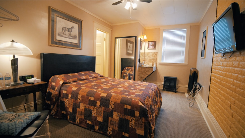 More Photos Of 102 Elkader St, Strawberry Point Hotel For Sale