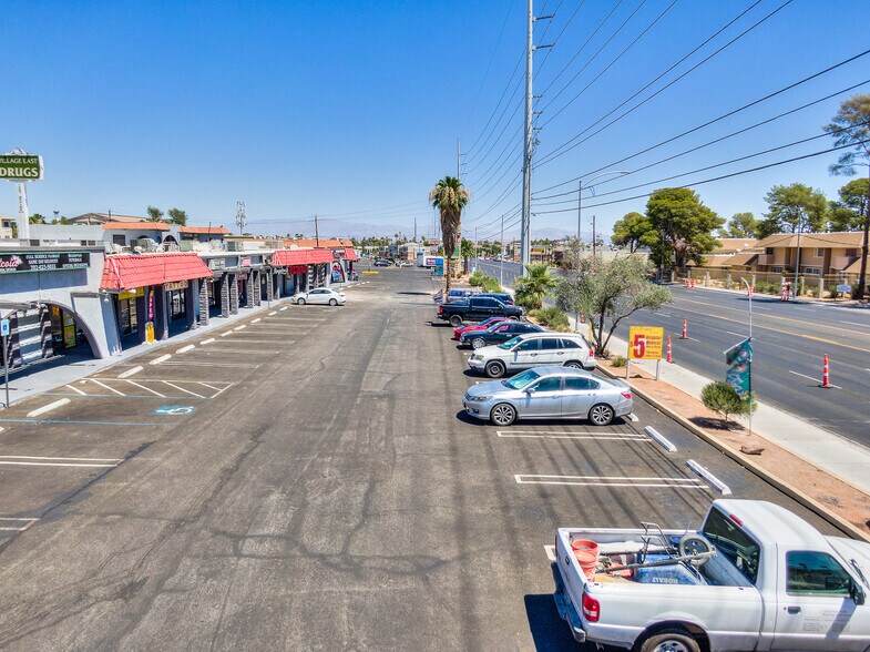 More Photos Of 5025 S Eastern Ave, Las Vegas Freestanding For Lease