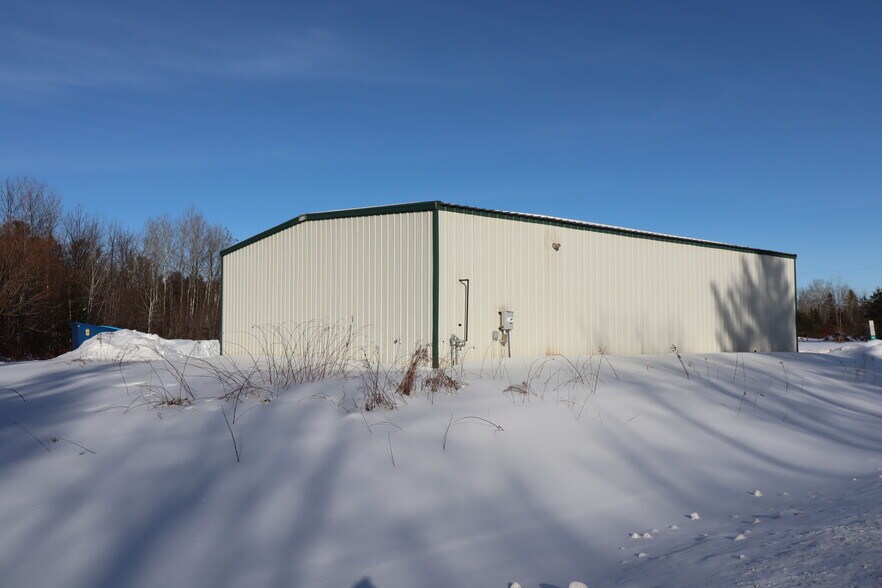 More Photos Of 1301 Sum Rd rd, Ashland Flex For Sale