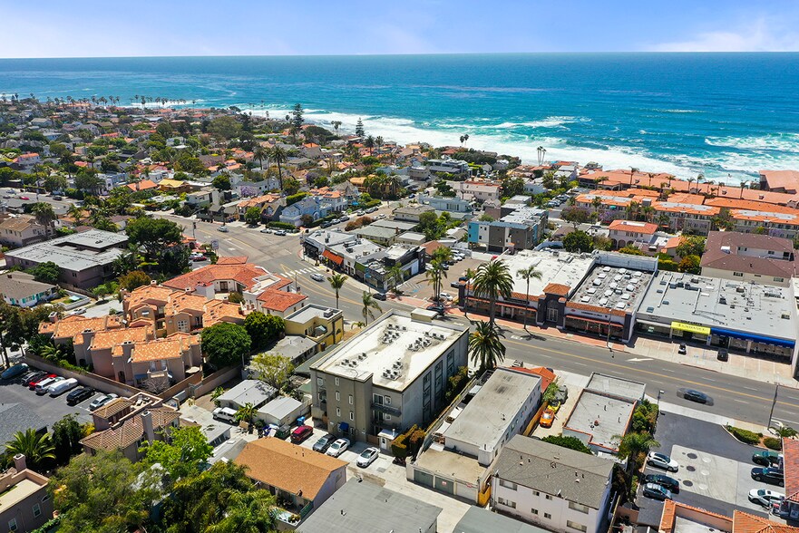 Primary Photo Of 7441-43 La Jolla Blvd Blvd, La Jolla Multifamily For Sale