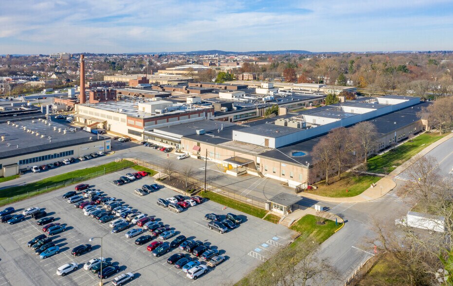 More Photos Of 1004 New Holland Ave, Lancaster Unknown For Lease