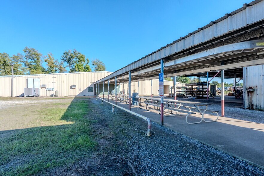 More Photos Of 222 Walcot Rd, Westlake Warehouse For Sale