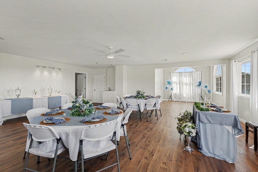 More Photos Of 495 Meadow Landing Ln, Caret Winery Vineyard For Sale