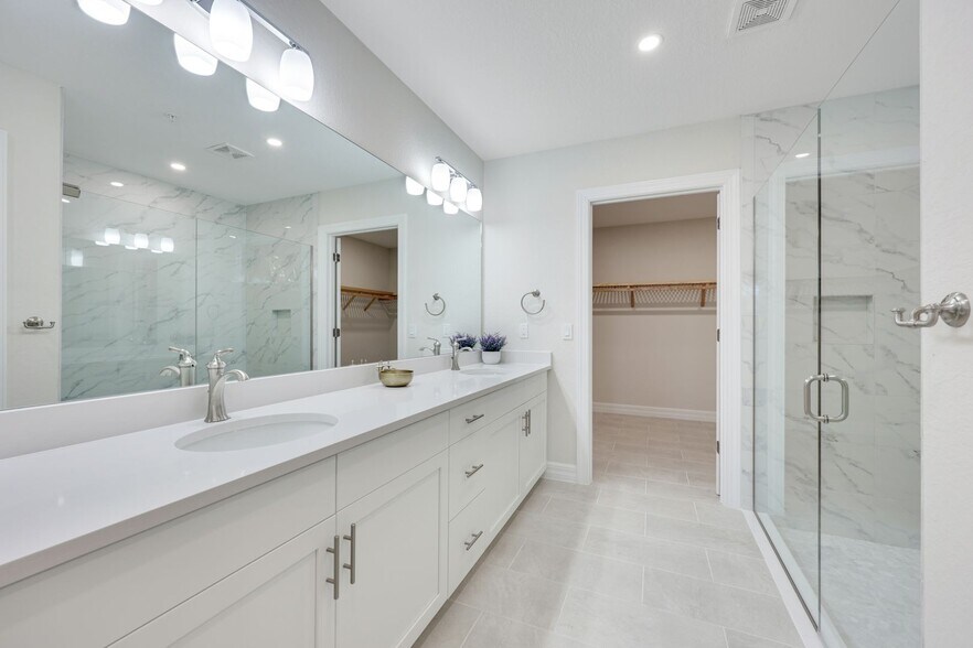 More Photos Of 273 Indies Dr E, Naples Apartments For Sale