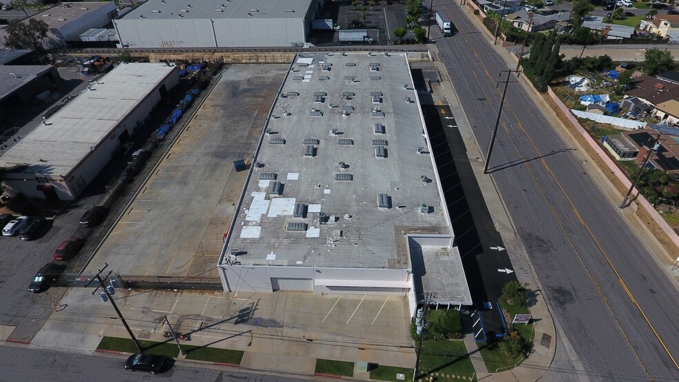 Primary Photo Of 13821 Marquardt Ave, Santa Fe Springs Manufacturing For Lease