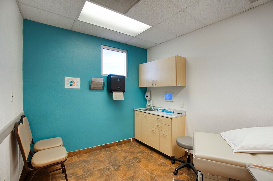 More Photos Of 44765 W Hathaway Ave, Maricopa Medical For Sale