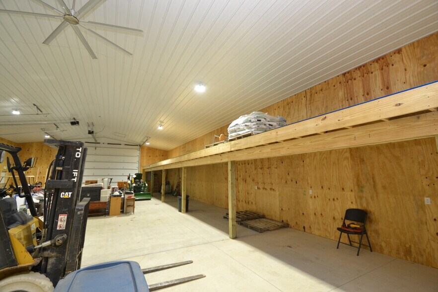More Photos Of 3247 E State Road 28, Tipton Warehouse For Sale