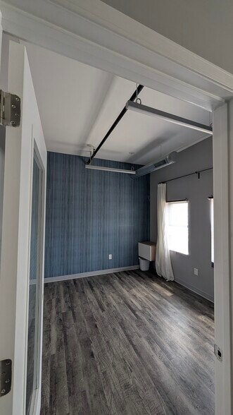 More Photos Of 2301 N Meridian St, Indianapolis Medical For Lease