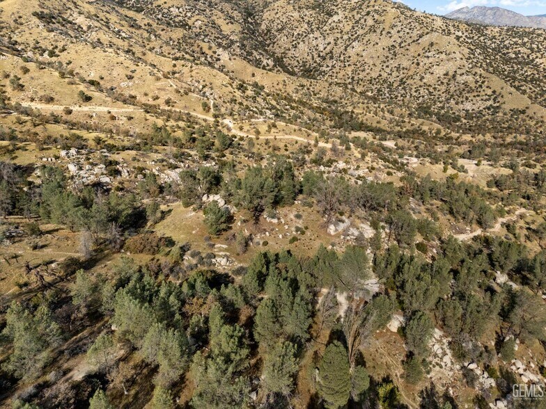 More Photos Of APN# 075-190-30, Bodfish Land For Sale