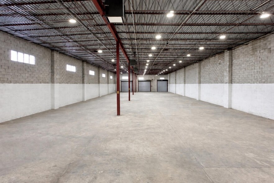 More Photos Of 2250 Urbanowitz Ave, Linden Industrial For Lease