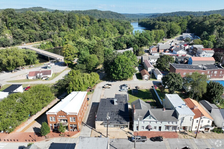 More Photos Of 213-217 Point St, Saltsburg Restaurant For Sale