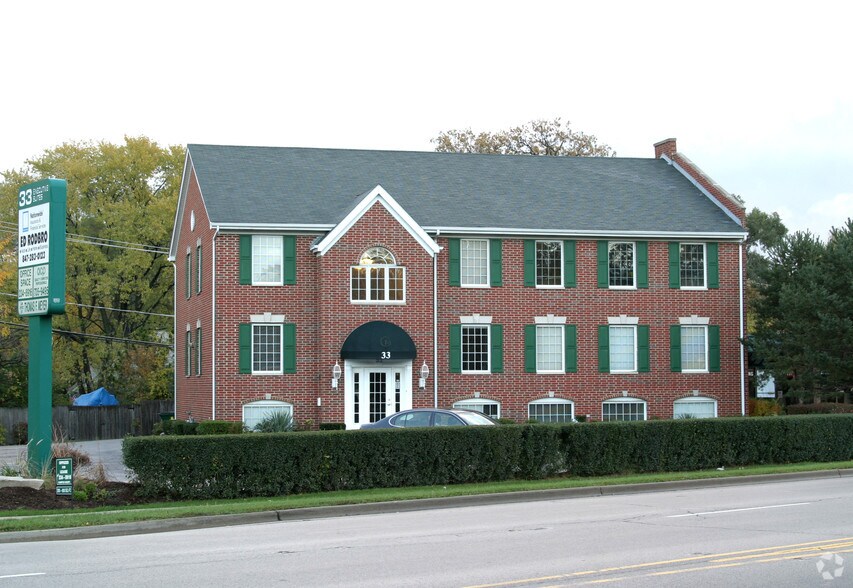 Primary Photo Of 33 Waukegan Rd, Lake Bluff Office For Sale