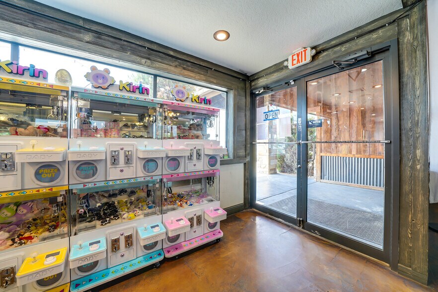 More Photos Of 215 NE 27th Ave, Mineral Wells Restaurant For Sale