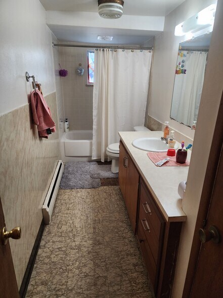 More Photos Of 8803 Circle Dr, Westminster Apartments For Sale