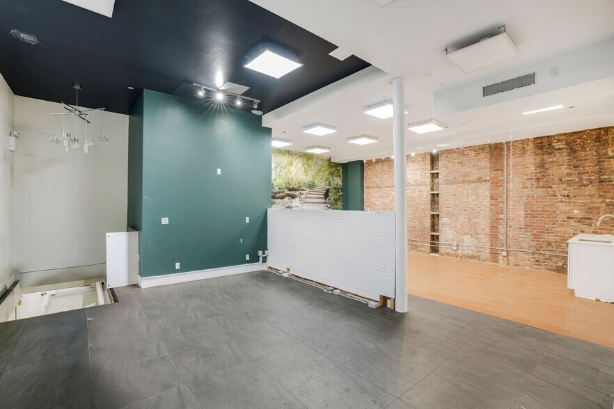 More Photos Of 535 DeKalb Ave, Brooklyn Specialty For Lease