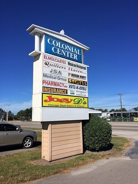 More Photos Of 901-945 10th St E, Palmetto General Retail For Lease