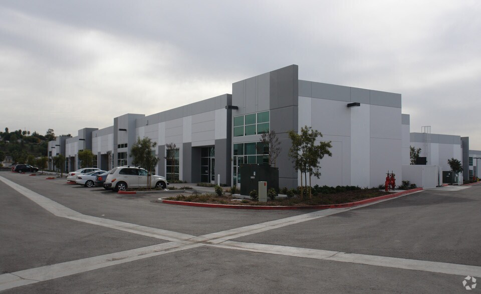More Photos Of 1660-1676 Ord Way, Oceanside Warehouse For Lease