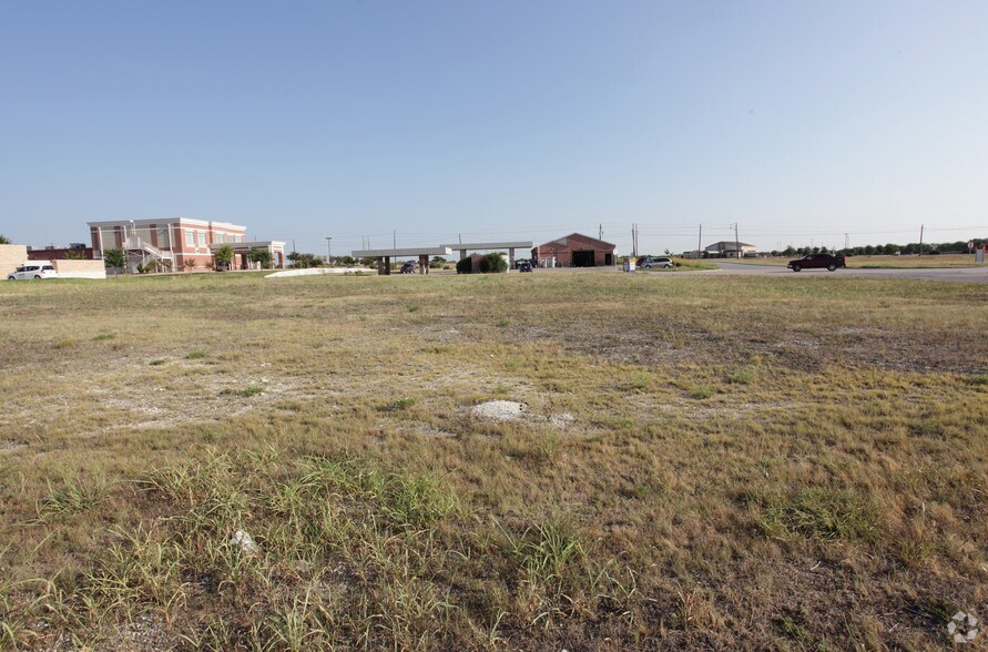 More Photos Of 100 Bonham Ct, Red Oak Land For Sale