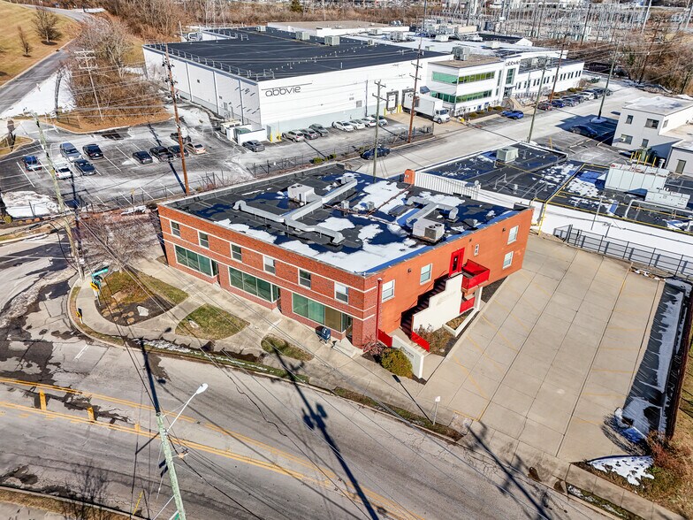 More Photos Of 3925-3927 Brotherton Rd, Cincinnati Office For Sale