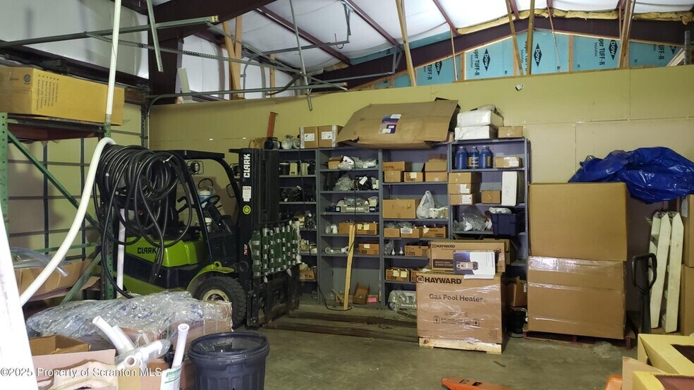 More Photos Of 2250 Scranton Carbondale Hwy, Scranton Freestanding For Sale