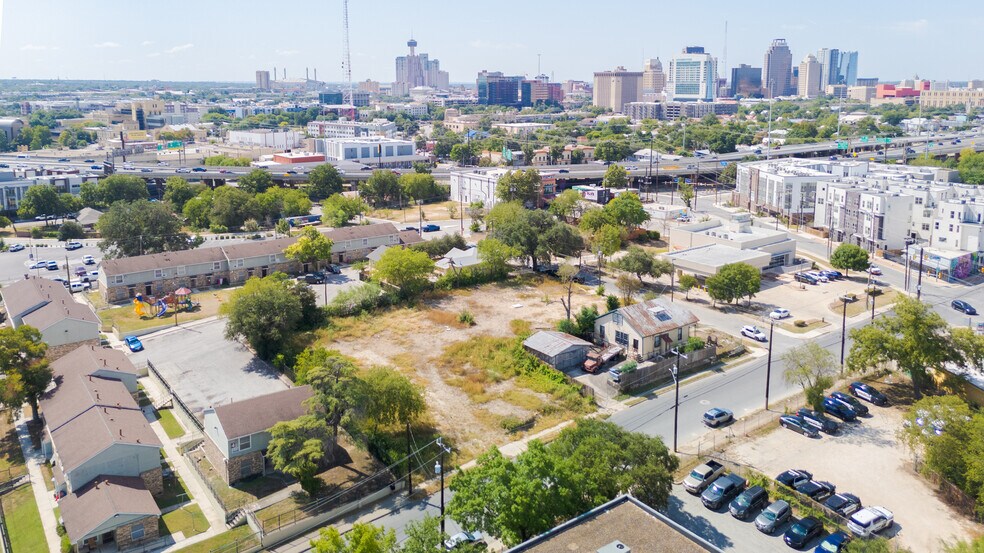 More Photos Of 1010 E Euclid Ave, San Antonio Land For Sale