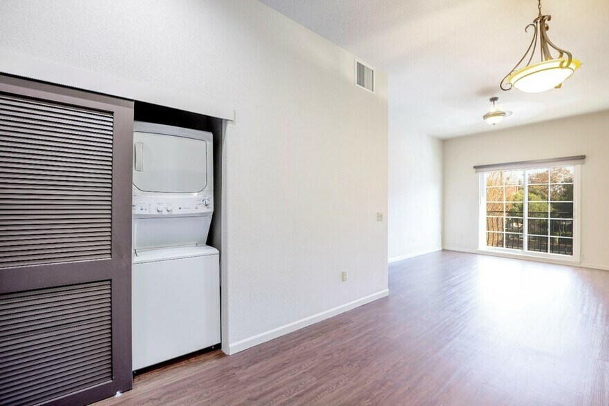 More Photos Of 1520 16th St, Sacramento Apartments For Lease