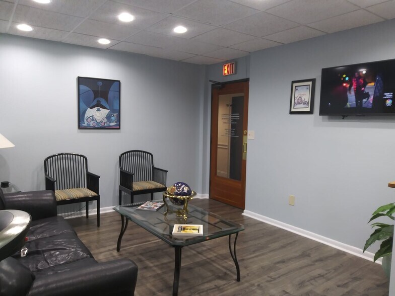 More Photos Of 1300 N Federal Hwy, Boca Raton Medical For Lease