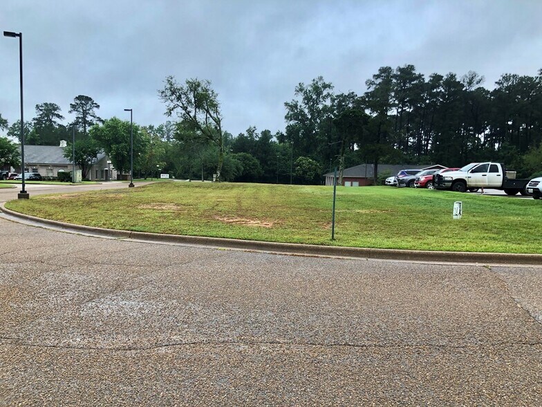 Primary Photo Of .753 ac Russell Boulevard, Nacogdoches Land For Sale