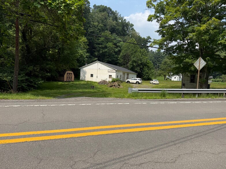More Photos Of 256 Country Club Rd, Grafton Industrial For Sale
