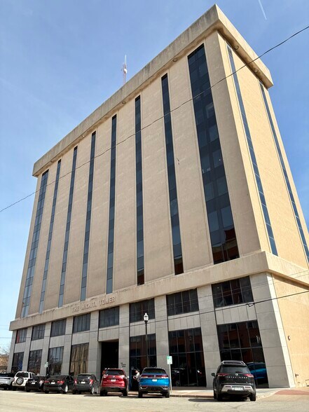 More Photos Of 800 Indiana Ave, Wichita Falls Office For Sale