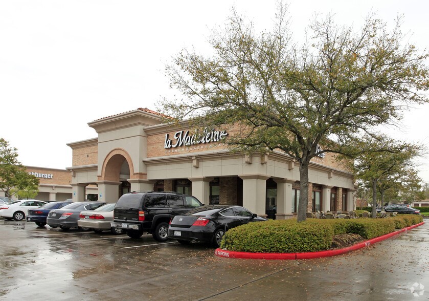 More Photos Of 2725-2623 Town-Center Blvd, Sugar Land Unknown For Lease