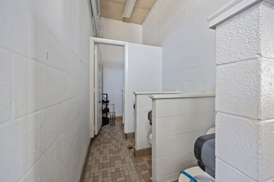 More Photos Of 2300 Spring Garden St, Greensboro Daycare Center For Sale