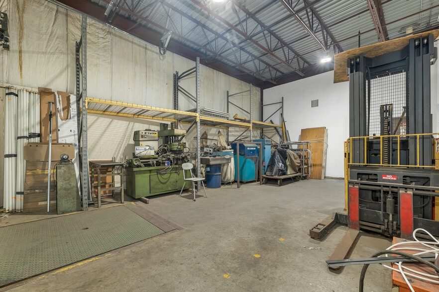 More Photos Of 200 Tilton Rd, Northfield Distribution For Lease